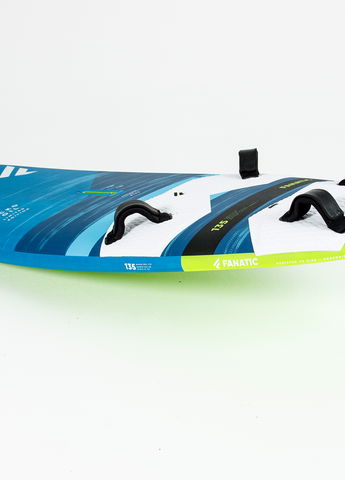 Windsurfing and Foiling
