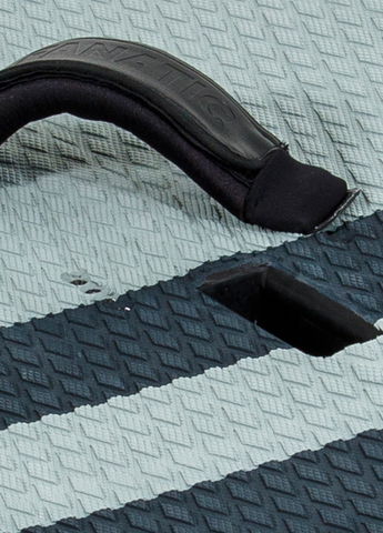 Carrying handle