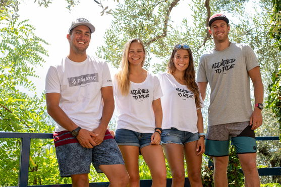 Fanatic_Windsurfing_Tee-SS-Addicted-Woman_Action-Shots_7