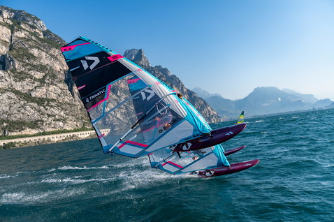 Fanatic Falcon Slalom TE windsurf board during windsurfing on Lake Garda with Duotone sail