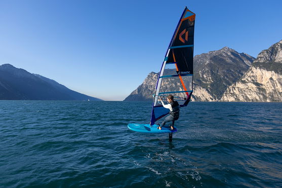 Fanatic_X_Aero-Free-Range-AL-3.0-WS_Action-Shots_5