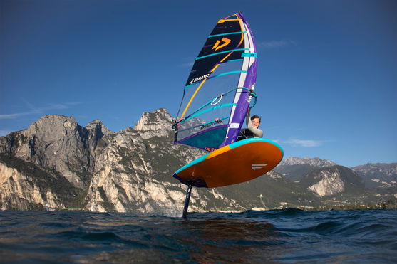 Fanatic_X_Aero-Free-Range-AL-3.0-WS_Action-Shots_3