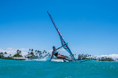 Fanatic FreeWave TE windsurf board during wave windsurfing on tropical ocean waters in Maui