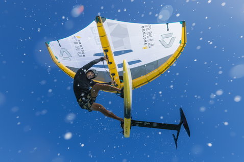 Fanatic X Duotone Carbon TE mast and fuselage set during wing foiling above the ocean